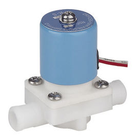 válvula de solenoide elétrica pequena de 24VDC PP para sistema do RO 1/4 de polegada a ação direta